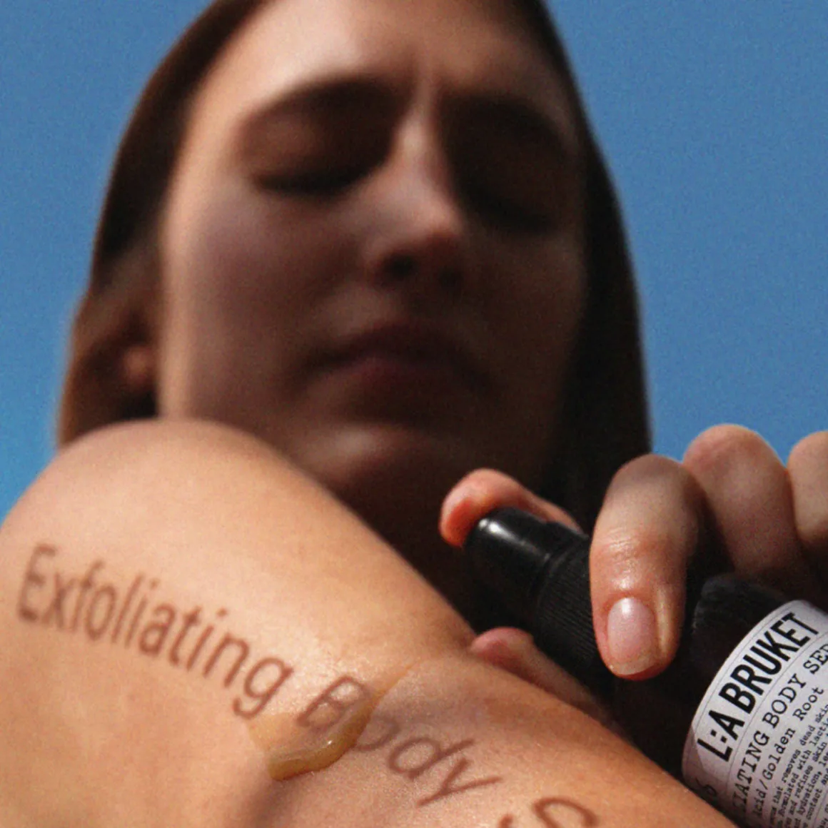 325 Exfoliating Body Serum 120ml