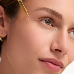 20% Vitamin C + Hya Acid Glow Serum 30ml