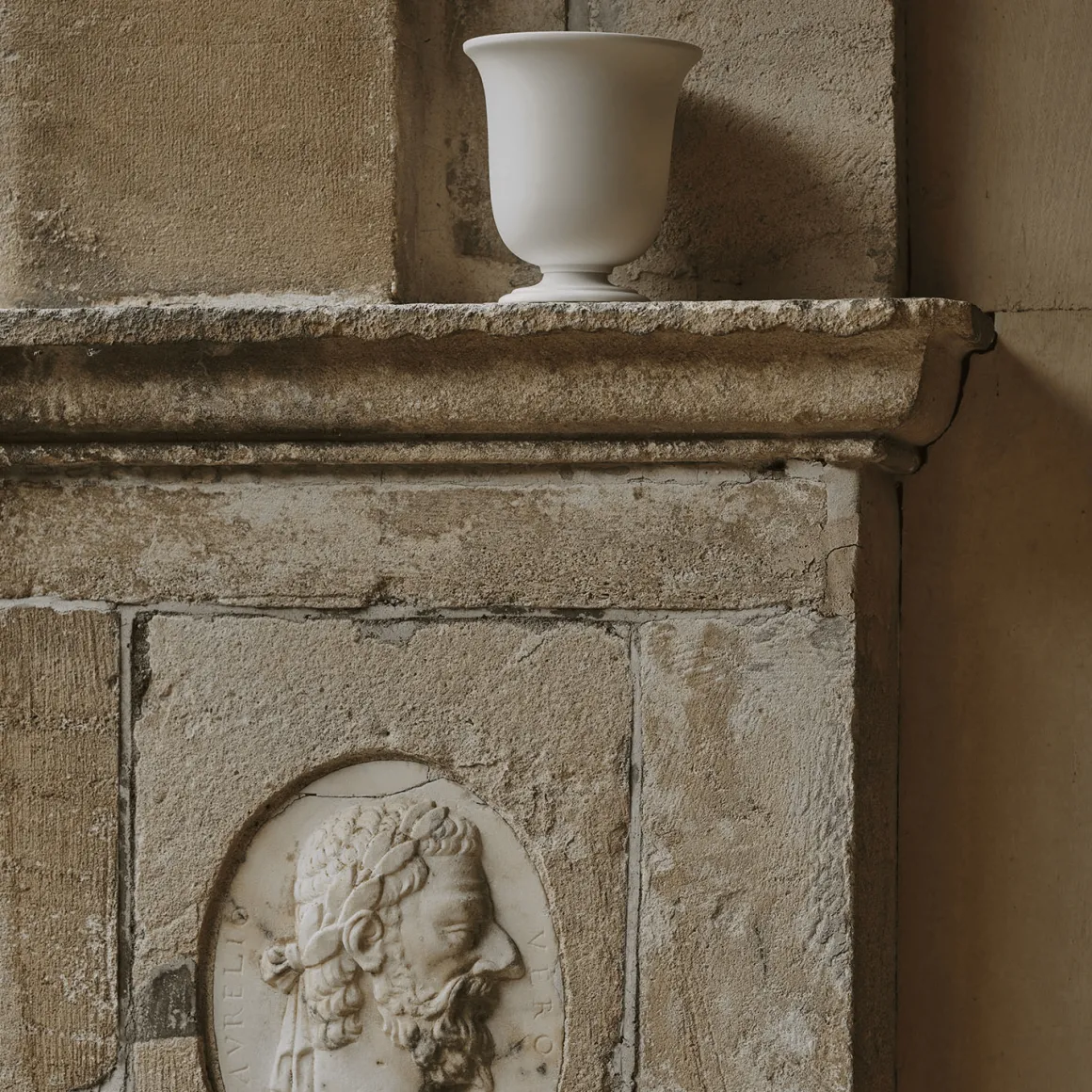 A Furnished Room Scented Candle 340gr